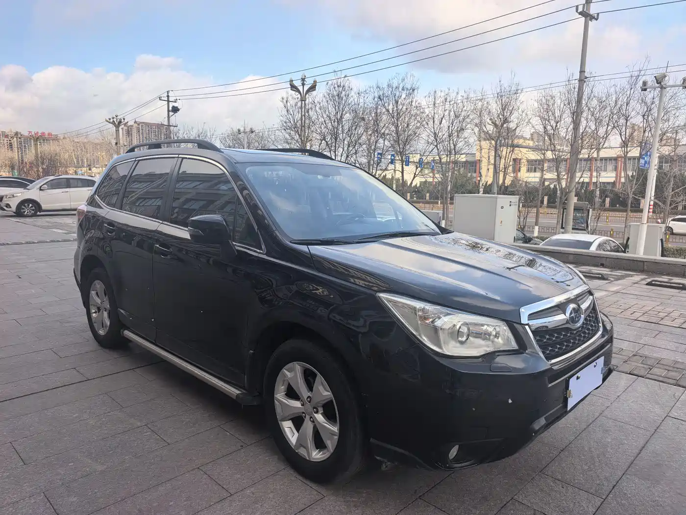 Subaru Forester 2013 2.5i Automatic Luxury Edition фото 3