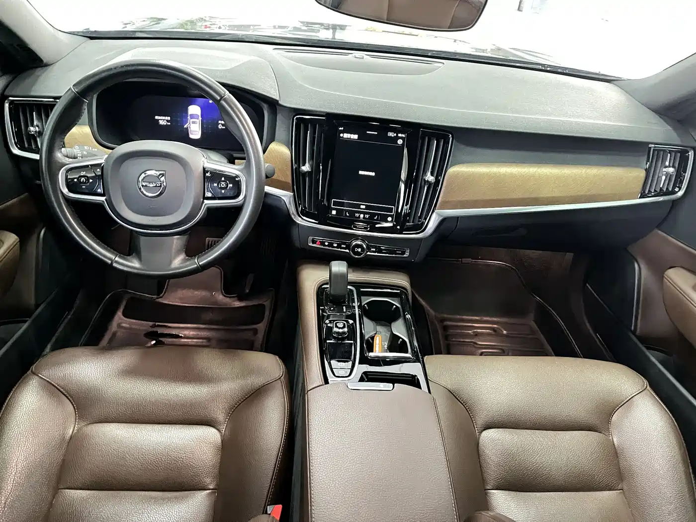 VOLVO S90 PLUG-IN HYBRID