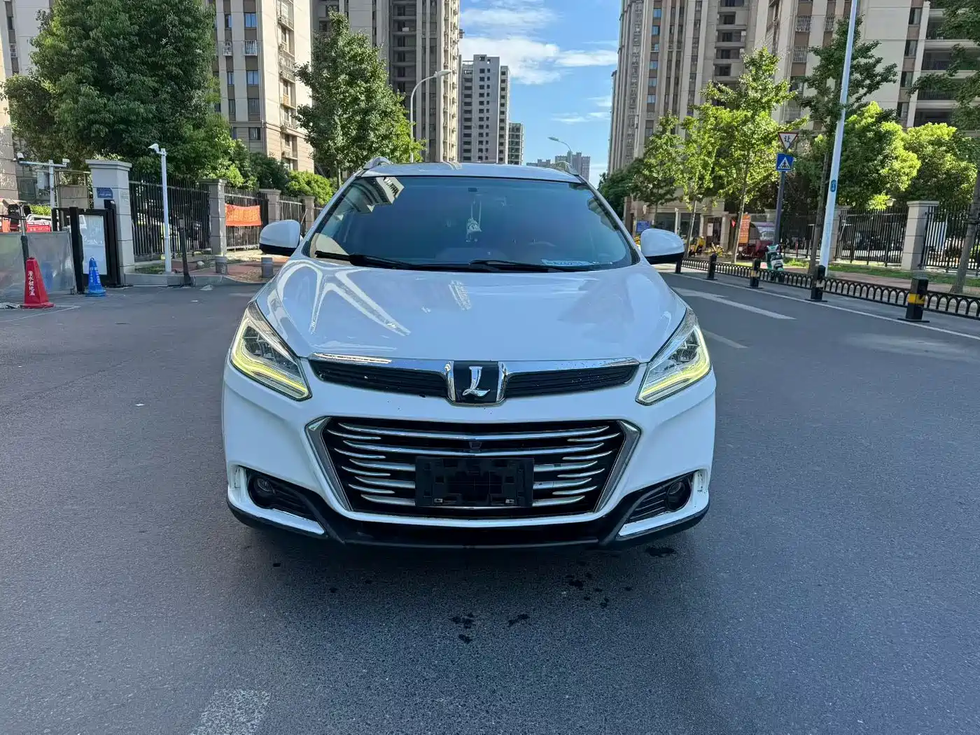 Luxgen U6 SUV 2017 2017 Facelift 1.6T Trend