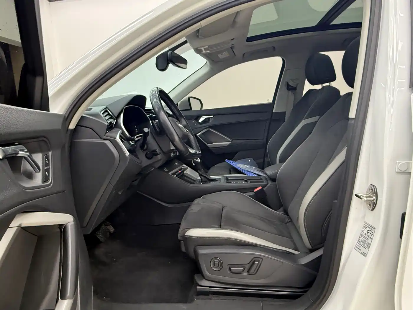 Audi Q3 2022 35 TFSI Fashion Dynamic фото 6