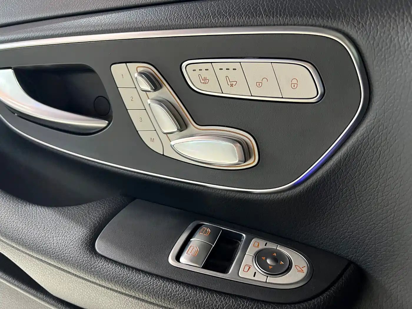 Mercedes-Benz V-Class 2021 V 260 Pilot Edition фото 20