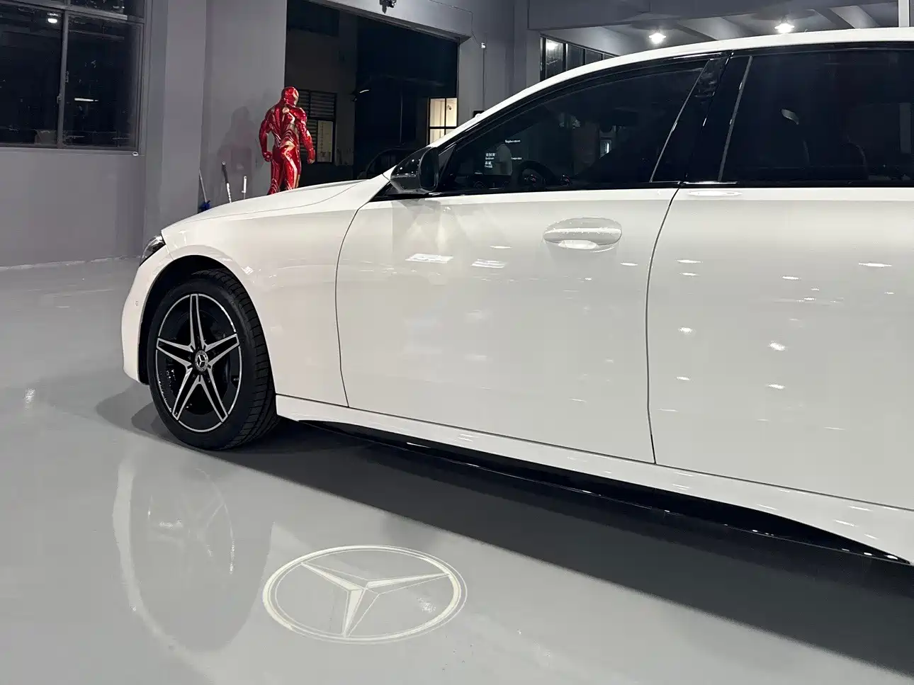 Фото 8 - Mercedes-Benz C-Class