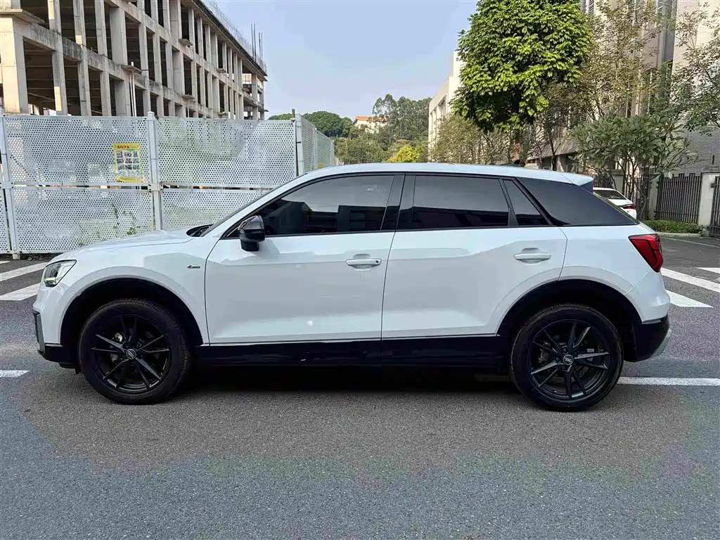 Audi Q2L 2019 2018 35 TFSI Fashion Dynamic China VI