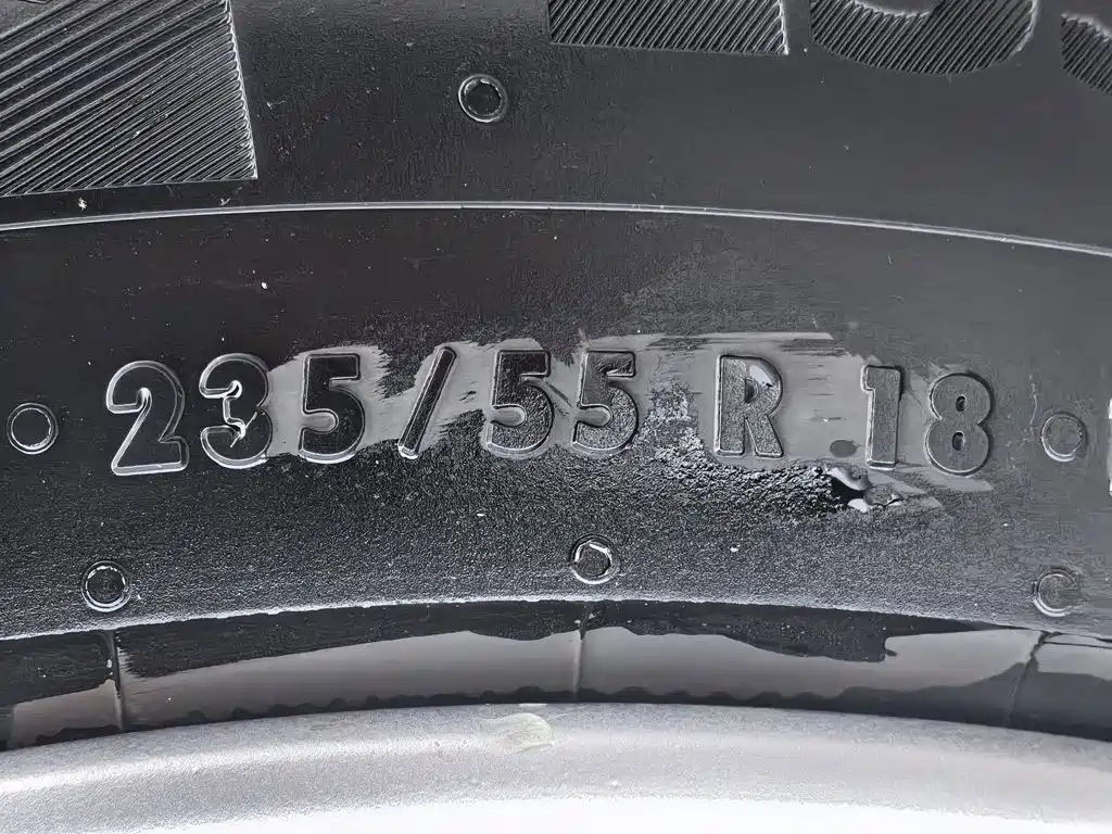 Фото 24 - Volvo XC40