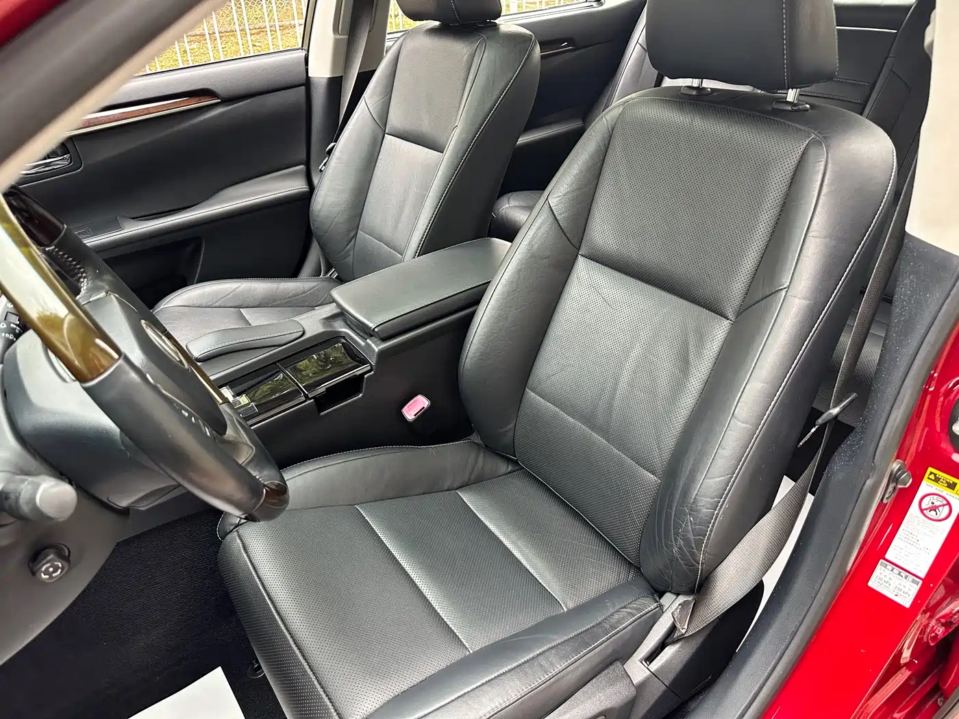 Lexus ES 2014 250 Elegance Edition фото 10