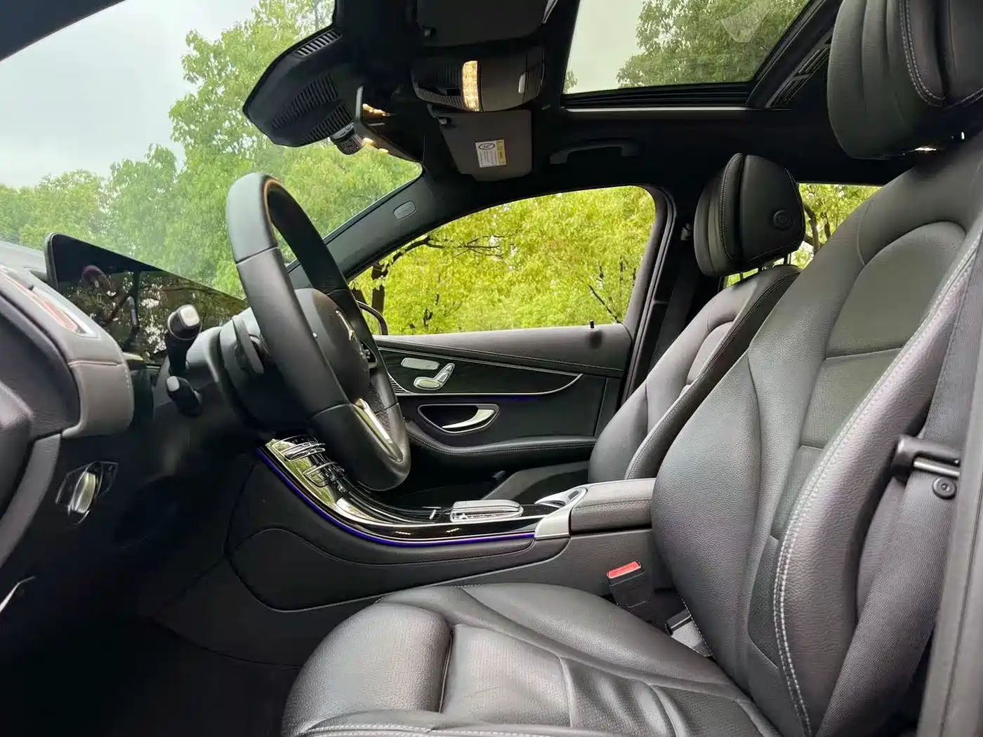 MERCEDES-BENZ EQC