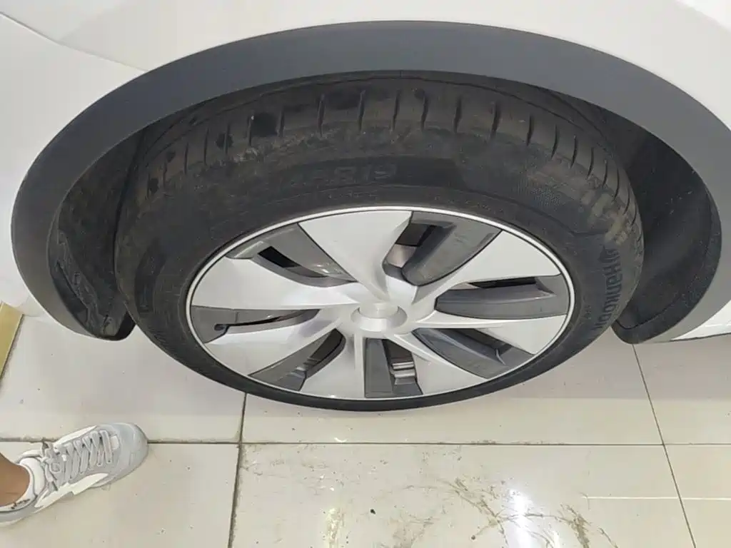 Фото 23 - Tesla Model Y