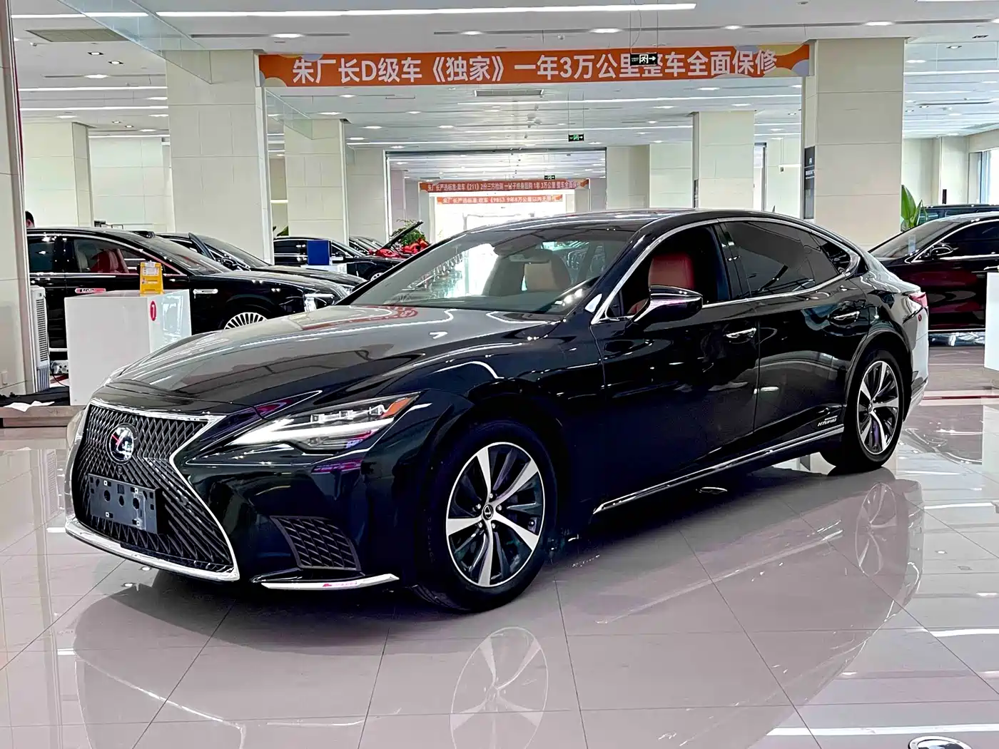 Lexus LS 2021 500h Excellence Edition