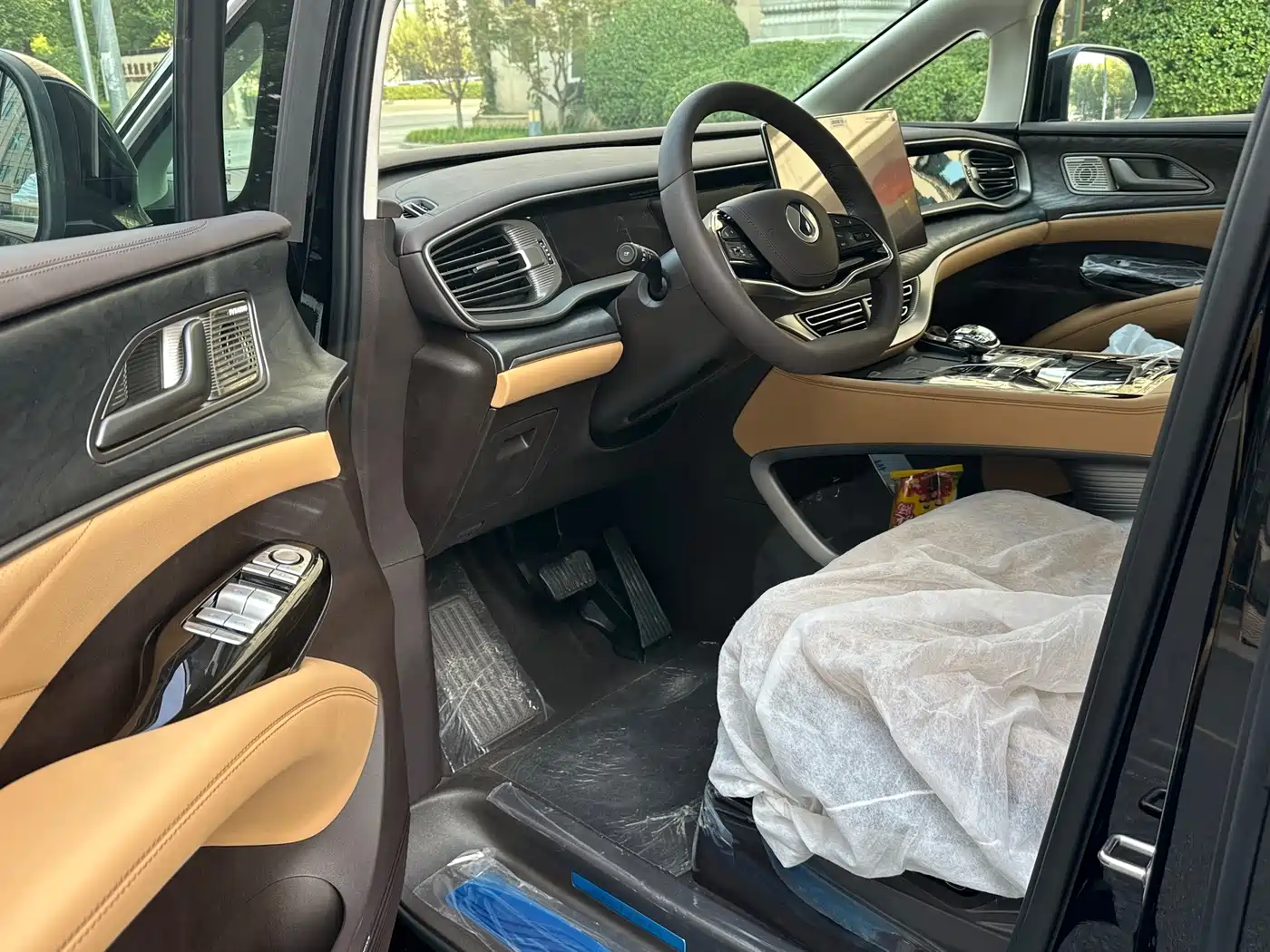Denza D9 2026 2024 EV 620 Premium