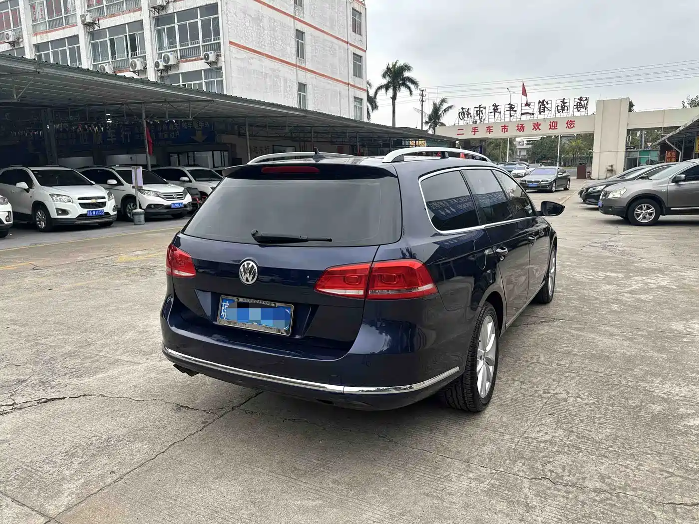 Volkswagen Magotan (Import) 2012 Wagon 2.0TSI Comfort фото 5