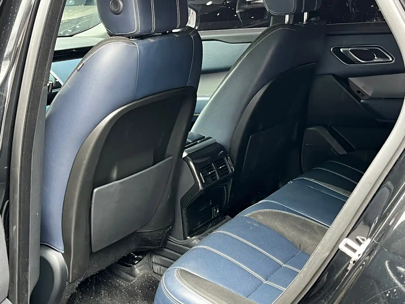 Фото 4 - Land Rover Range Rover Velar