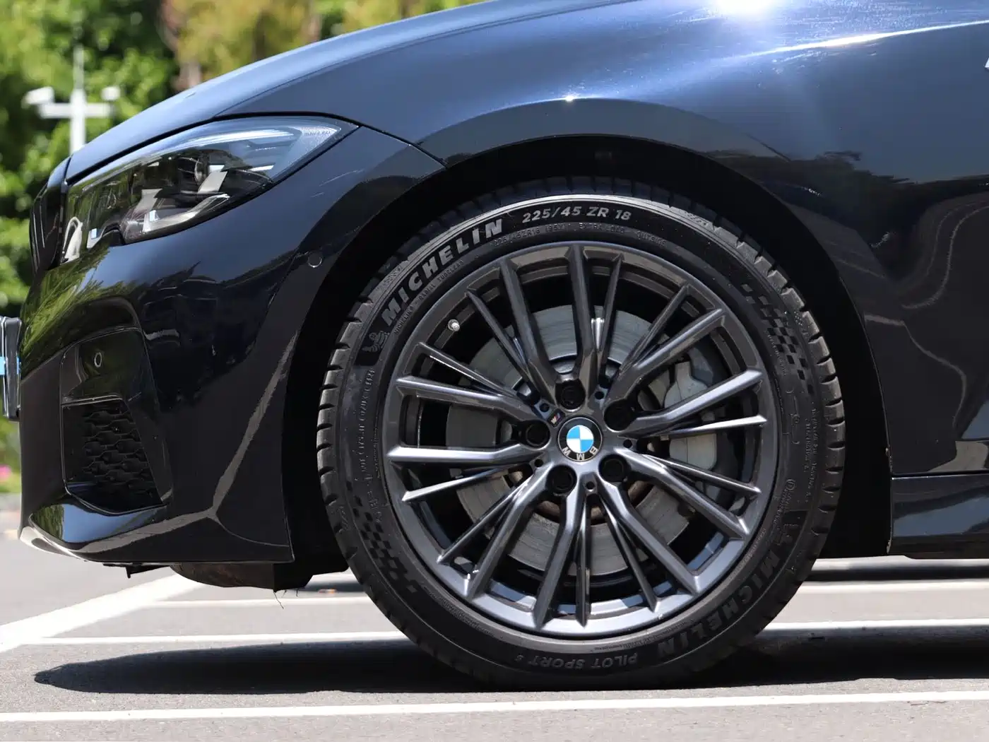 BMW 3 Series 2022 Facelift 330i M Sport Shadow Edition фото 7
