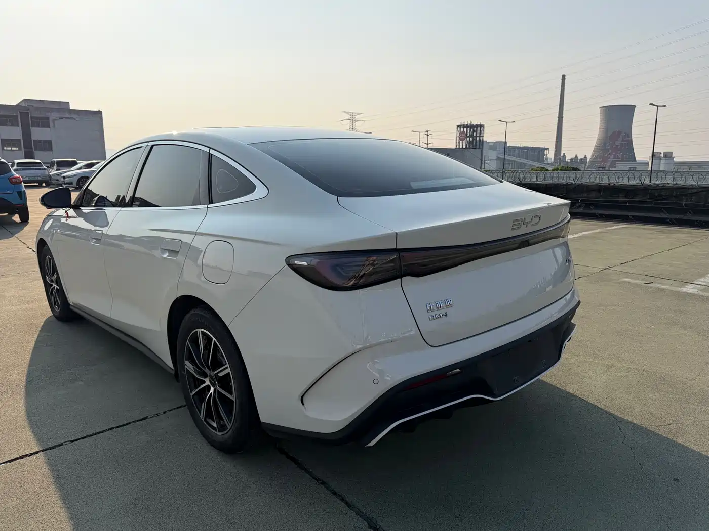 BYD Seal 06 New Energy 2024 DM-i 120KM Honor фото 7