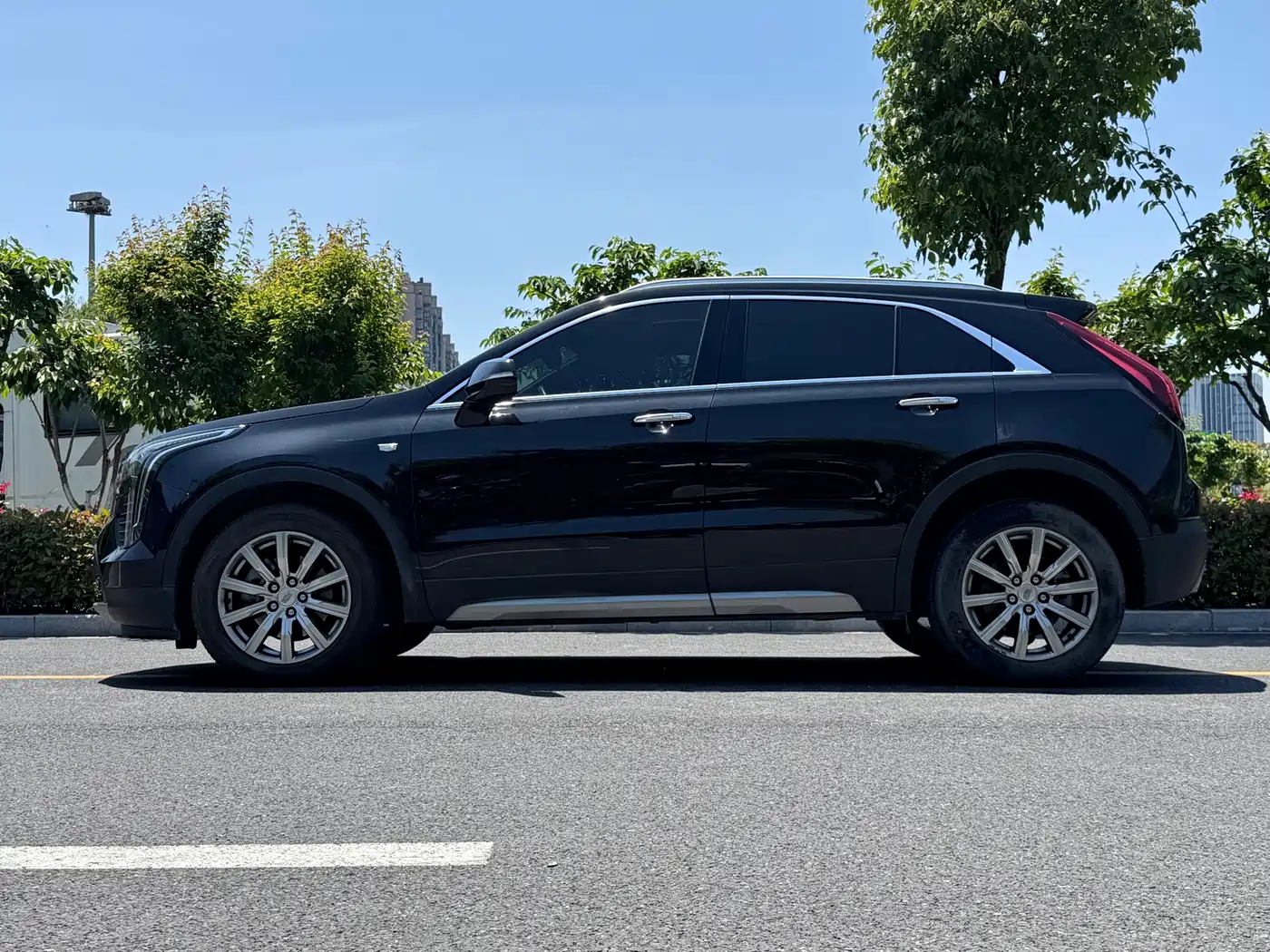 Cadillac XT4 2021 28T FWD Premium Edition фото 7