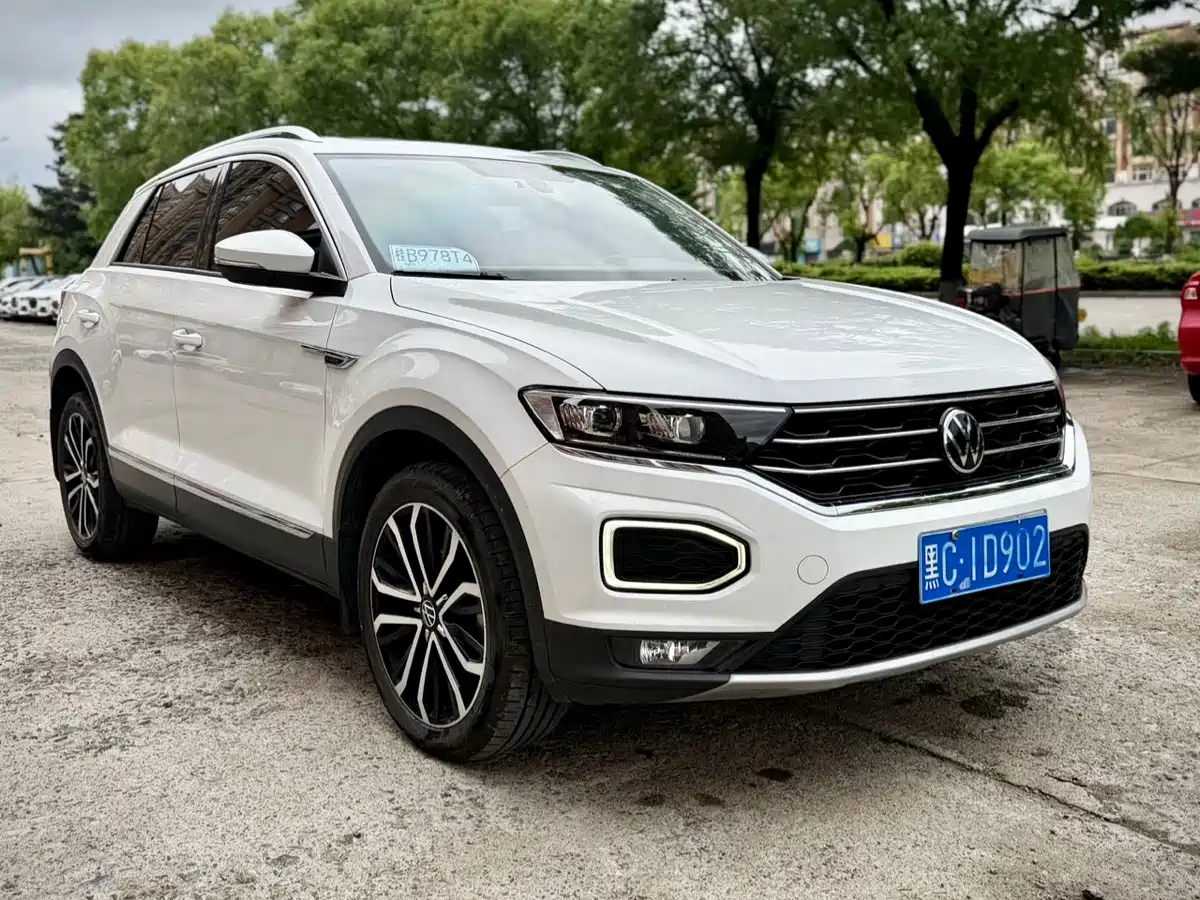 VOLKSWAGEN T-ROC EXPLORING SONGS