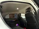 Photo 18 - Honda Vezel