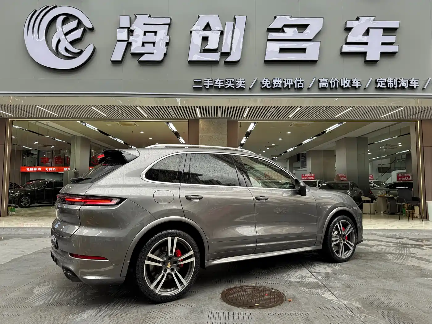 Porsche Cayenne 2011 Cayenne Turbo 4.8T фото 6