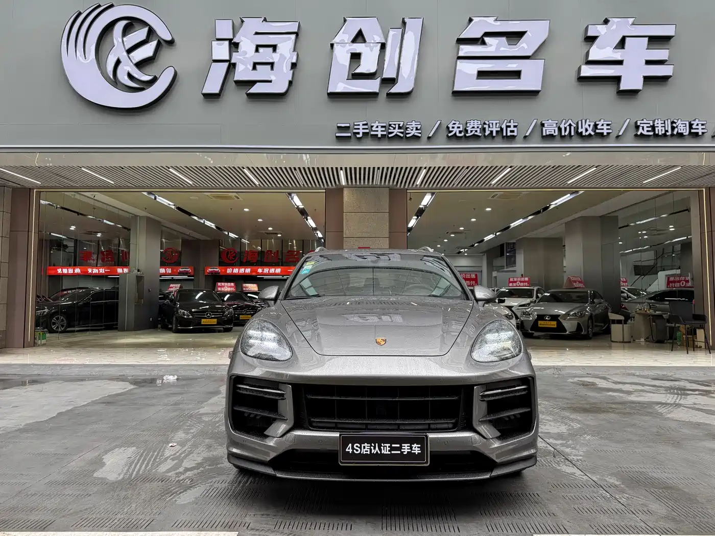 Porsche Cayenne 2011 Cayenne Turbo 4.8T фото 2