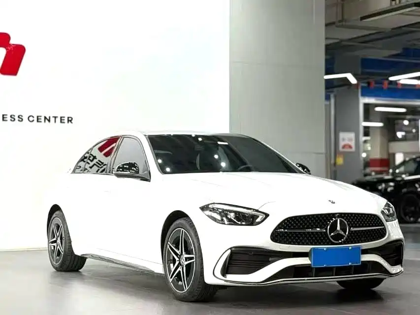 Mercedes-Benz C-Class 2023 C 260 L Night Edition Sport фото 3