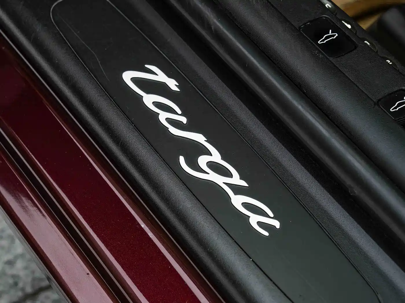 Porsche 911 2004 2004 Targa 3.6L
