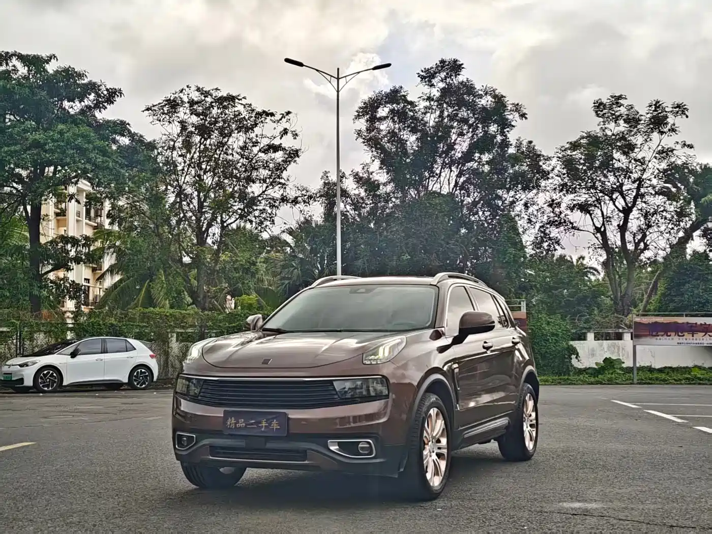 Lynk & Co 01 2017 2.0T 2WD Pro Version