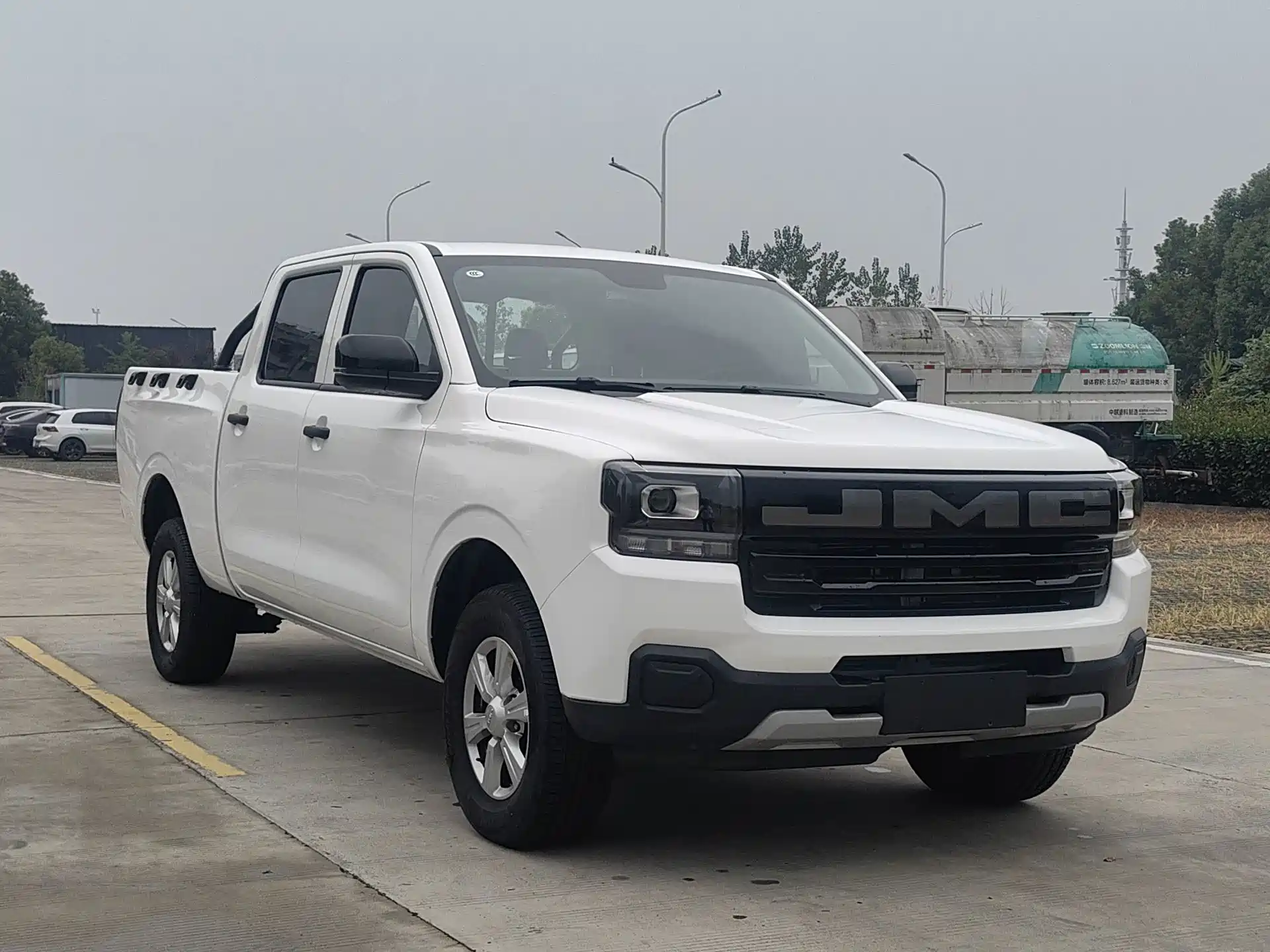 Фото 3 - Jiangling Baodian