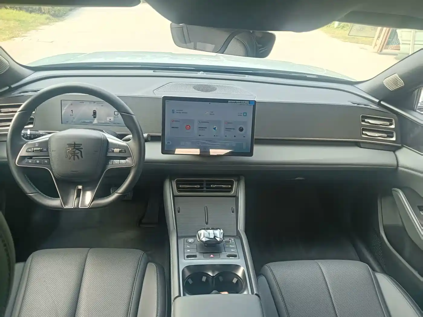 BYD Qin L 2026 2024 DM-i 120KM Superior Edition