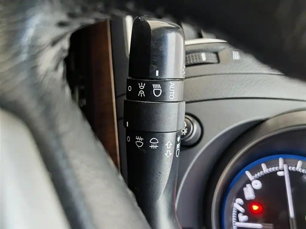 Toyota Prado 2016 3.5L Auto TX-L фото 21