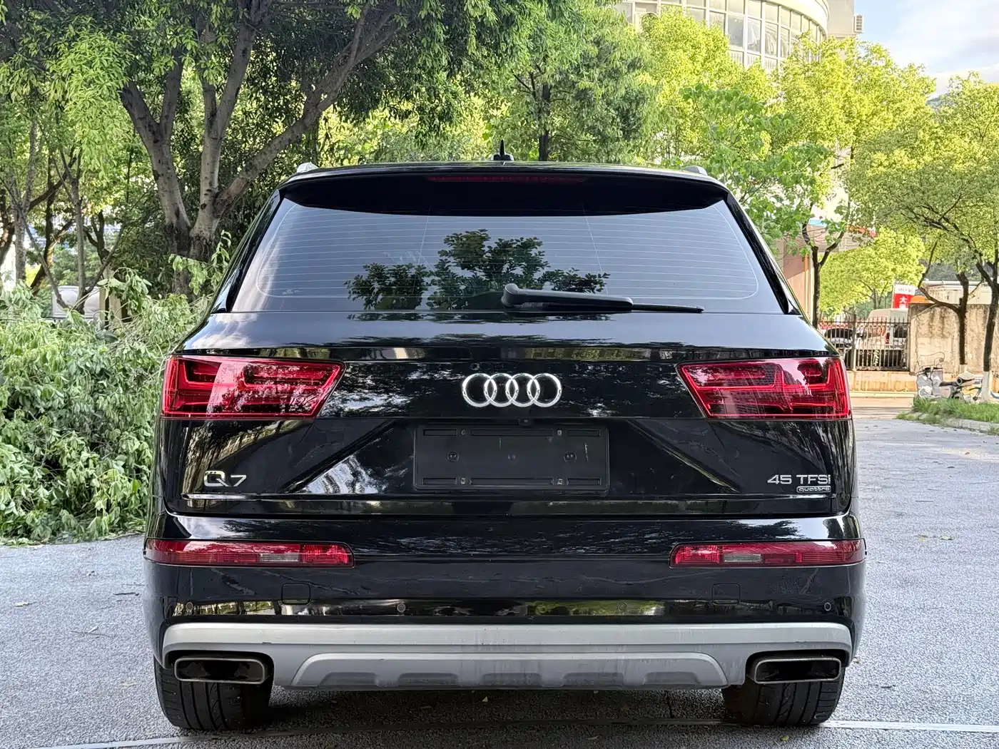 AUDI Q7