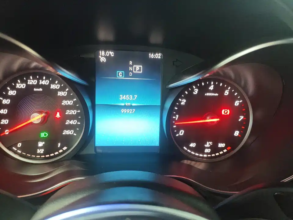Mercedes-Benz GLC 2020 GLC 260 L 4MATIC Dynamic фото 4