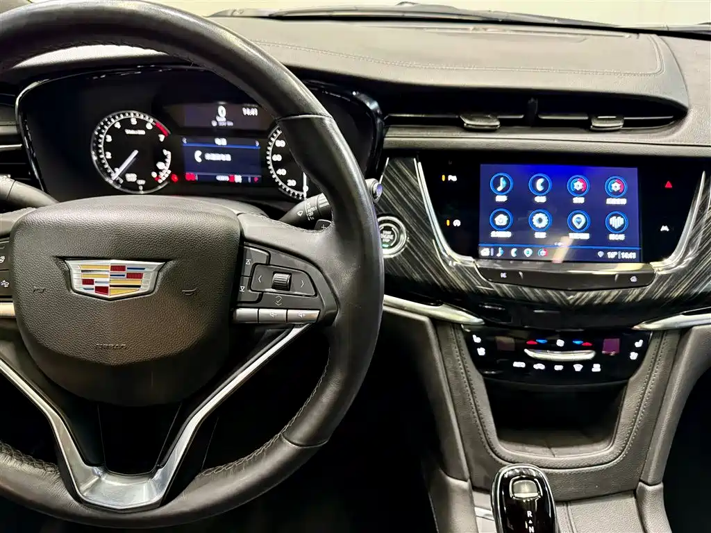 Cadillac XT6 2022 2.0T 6-Seater 4WD Luxury Edition фото 23