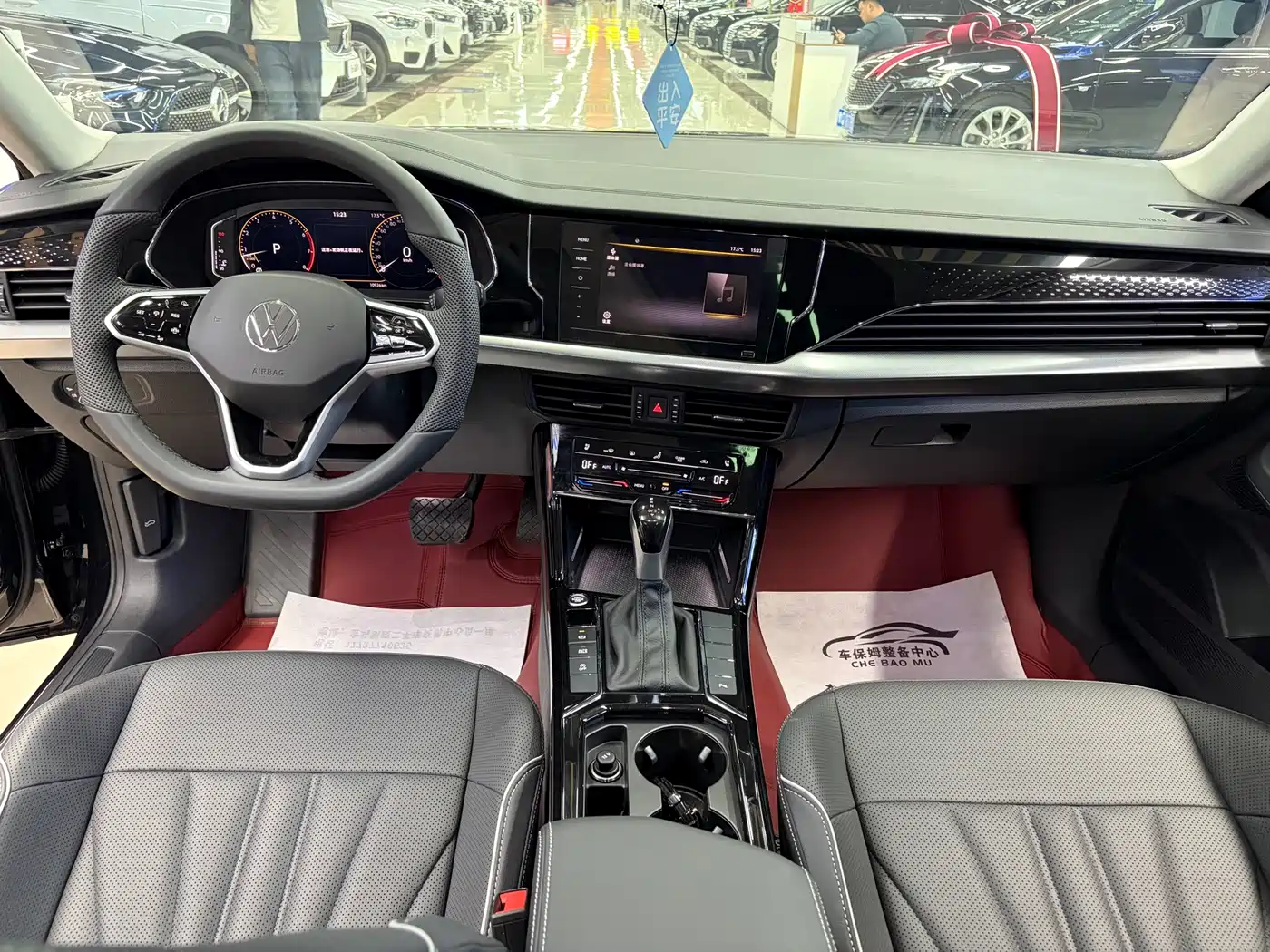 Volkswagen Passat 2024 380TSI Starlight Dragon Soaring Edition фото 10