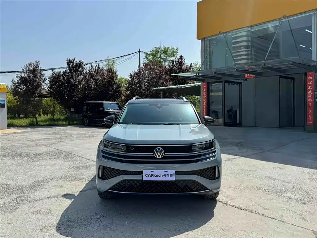 Volkswagen Talagon 2023 380TSI 4WD R-Line Launch Edition