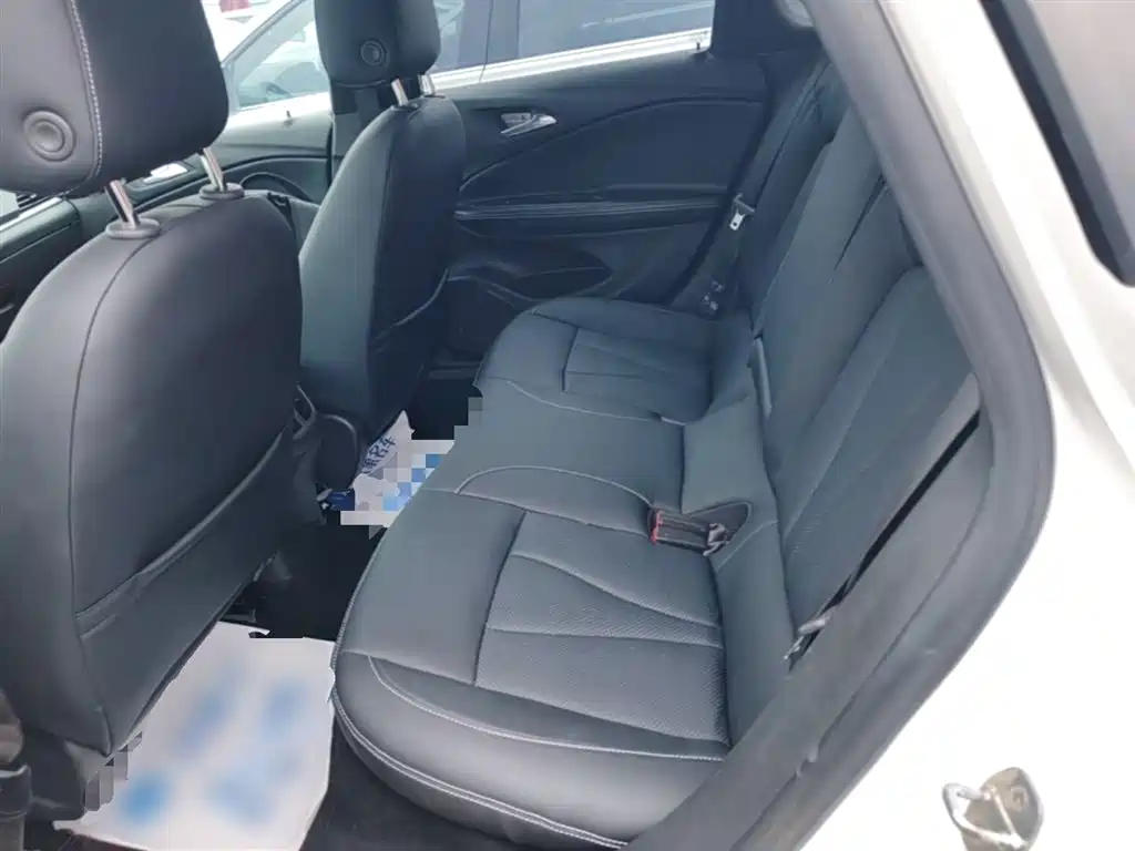 Buick Verano 2017 Sedan 20T DCT Elite фото 17