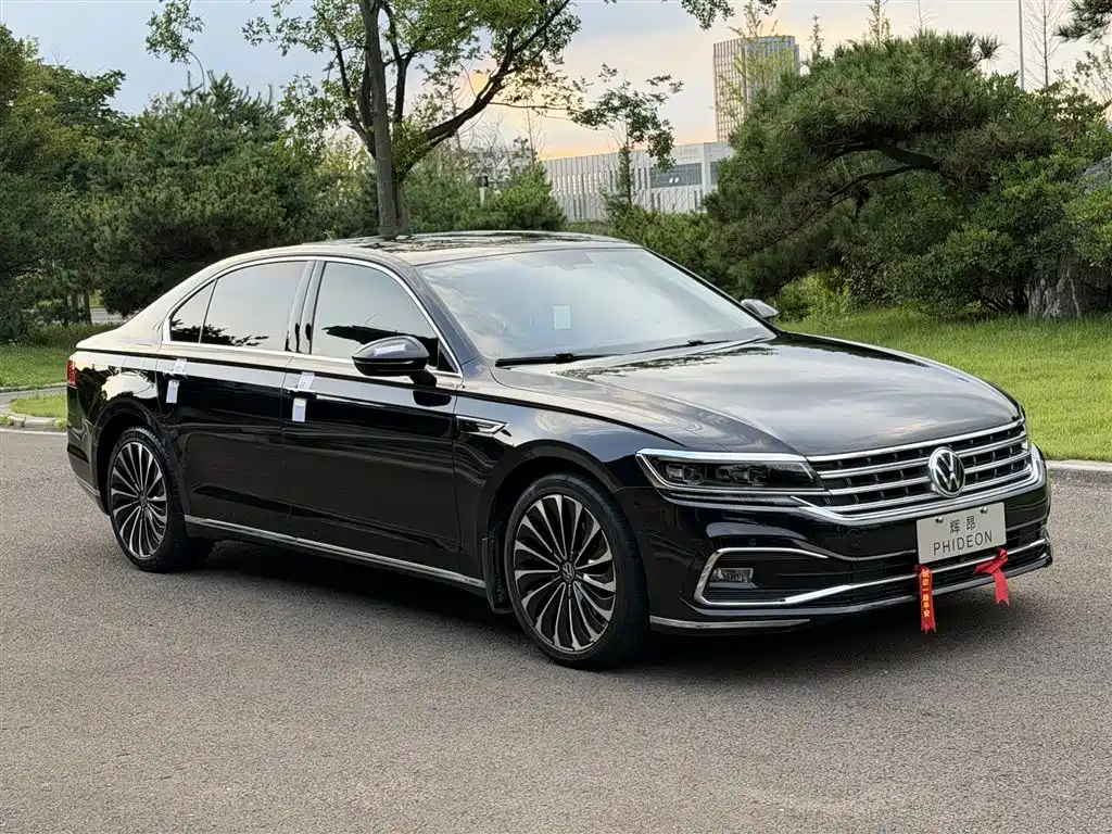 Volkswagen Phideon 2023 2021 380TSI Premium Edition