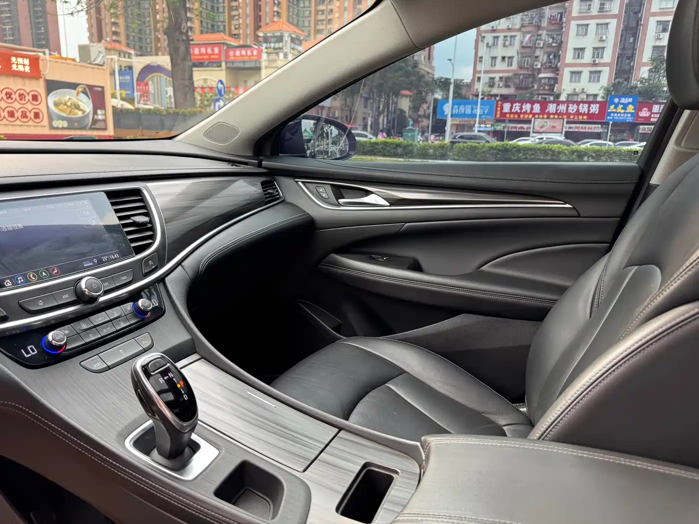 Buick LaCrosse 2020 652T Luxury фото 10