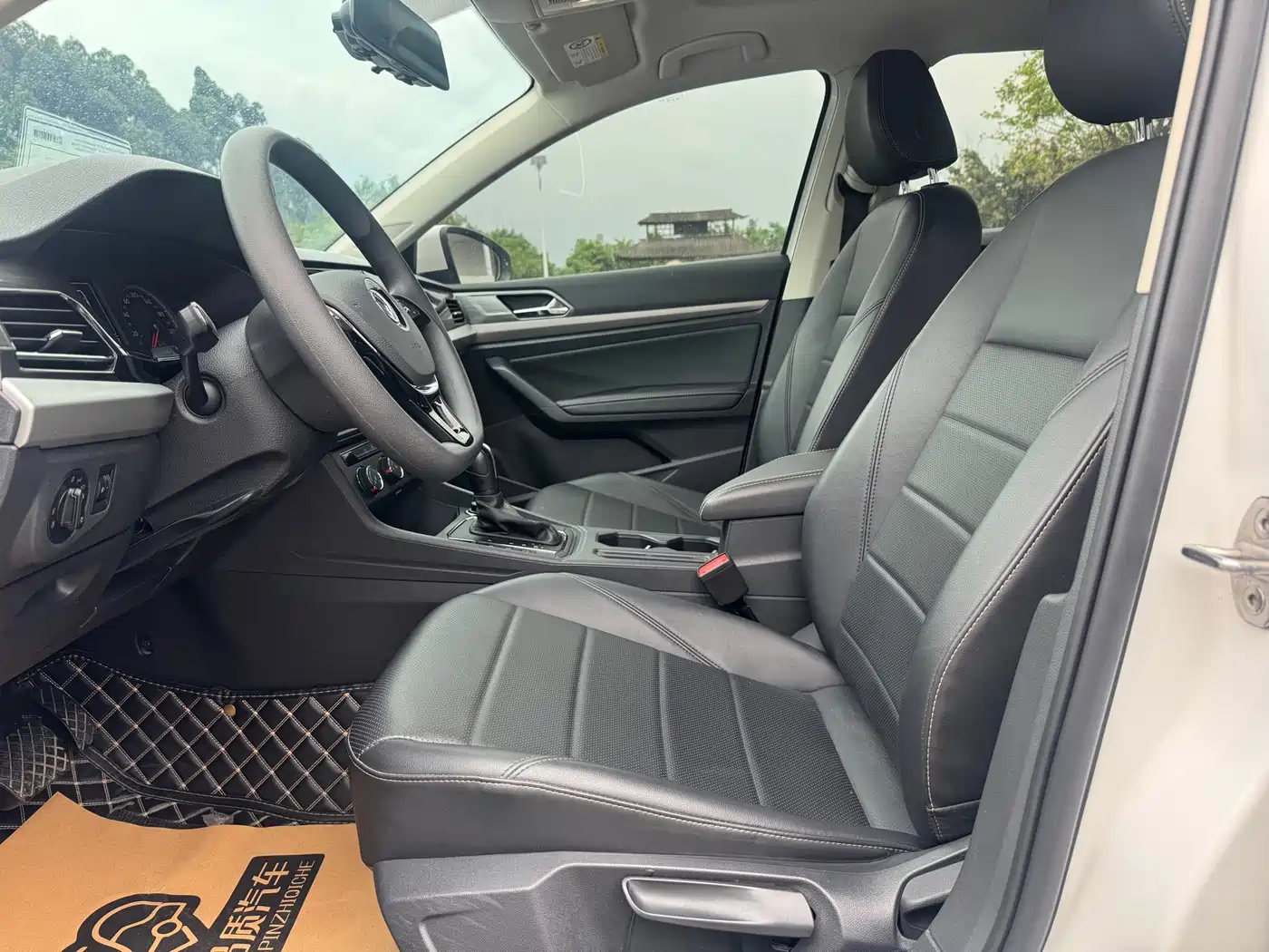 Volkswagen Lavida 2019 1.5L Automatic Comfort Edition China VI фото 12