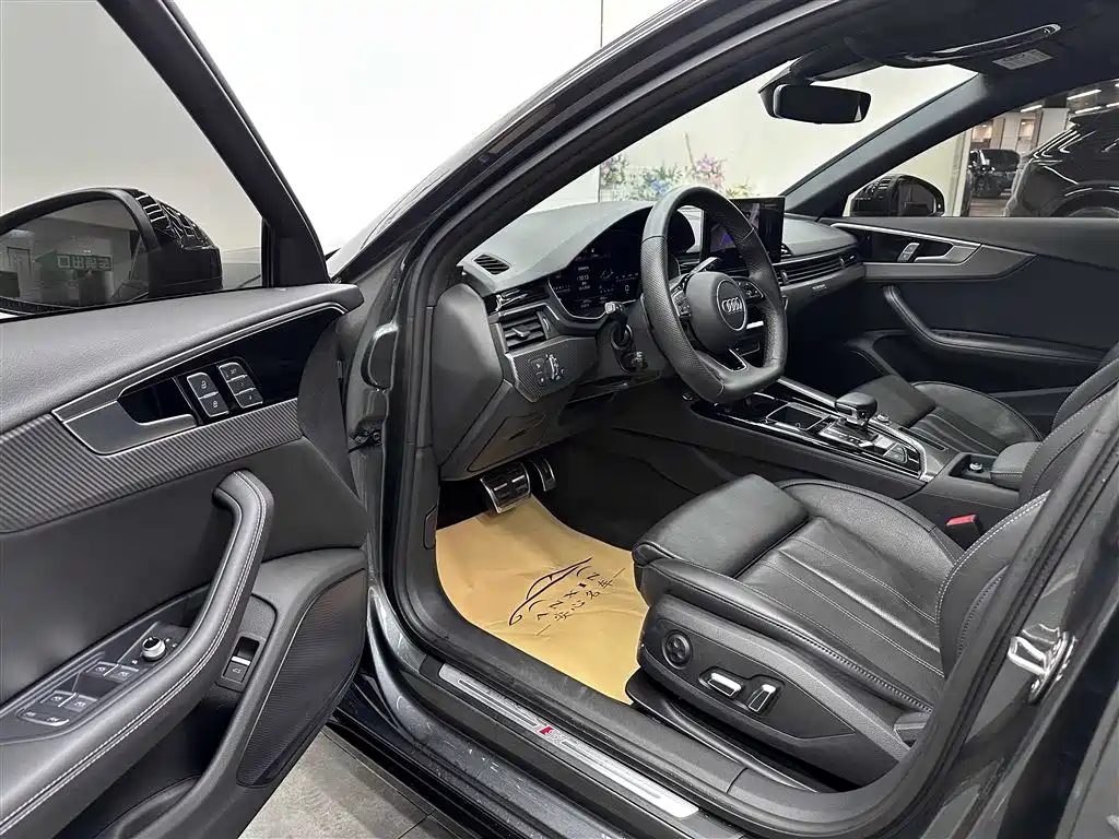Audi A4L 2024 40 TFSI quattro RS Kit Speed Edition фото 7
