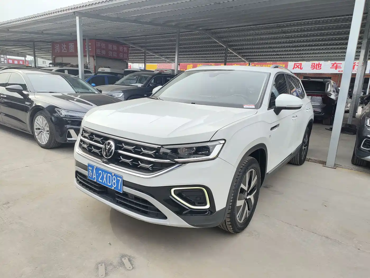 Volkswagen Tayron 2023 330TSI 2WD Luxury Plus Advanced Edition