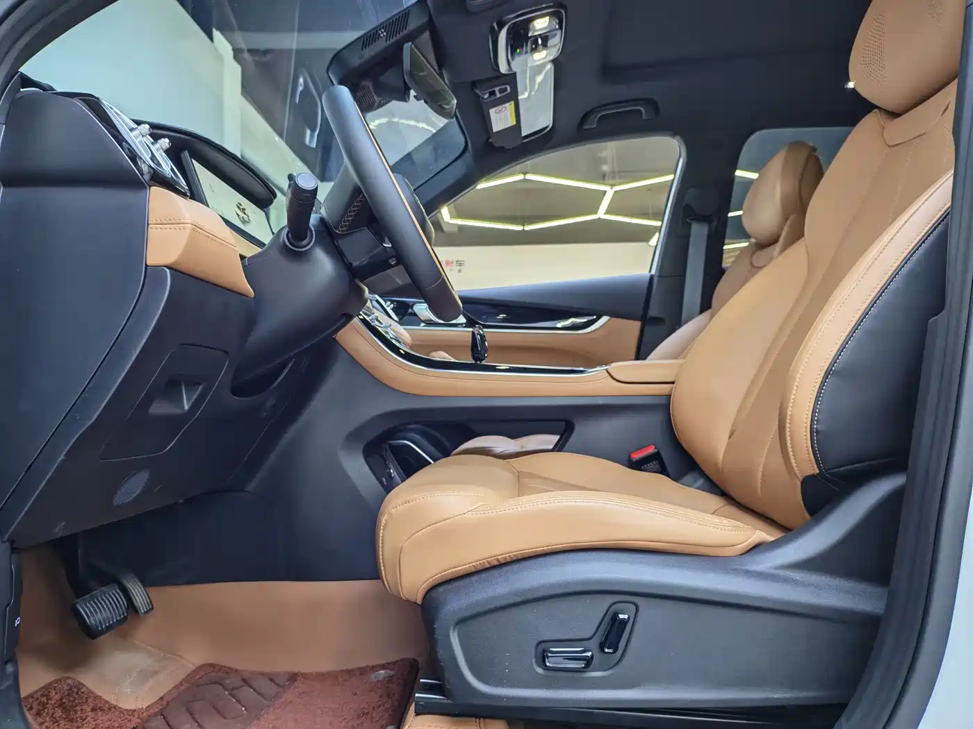 GEELY AUTOMOBILE BOYUE L