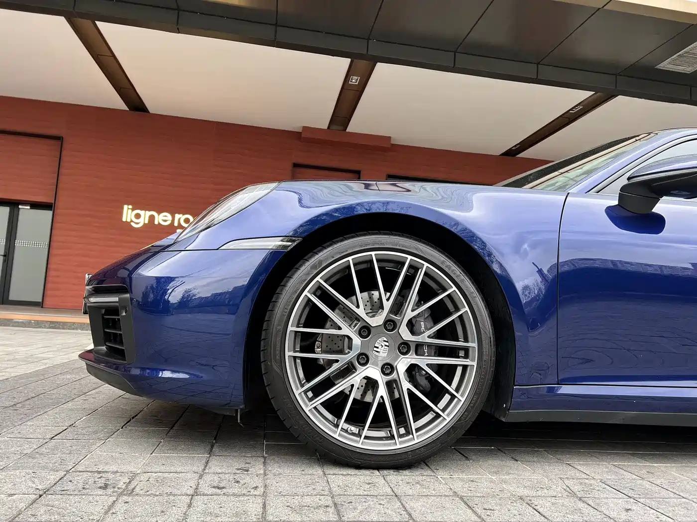Porsche 911 2023 Carrera 4 3.0T фото 3