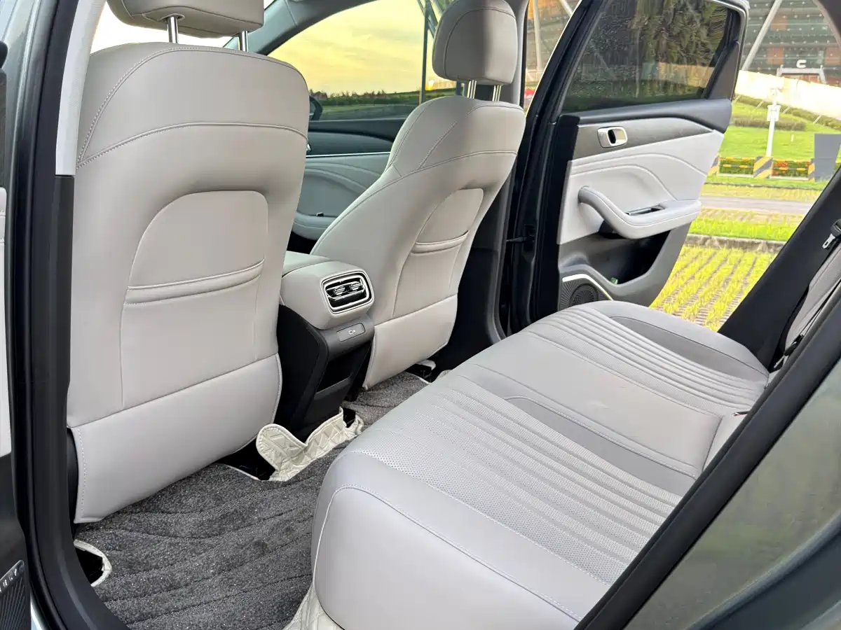 Geely Galaxy Galaxy Stellar 6 2026 2025 Base Version