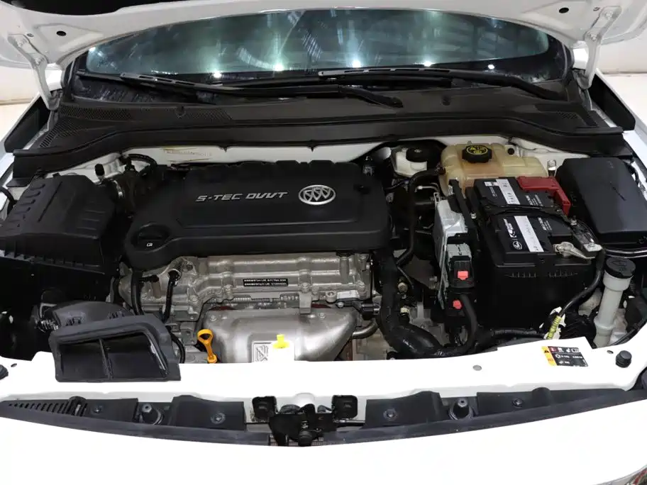 Фото 20 - Buick Excelle