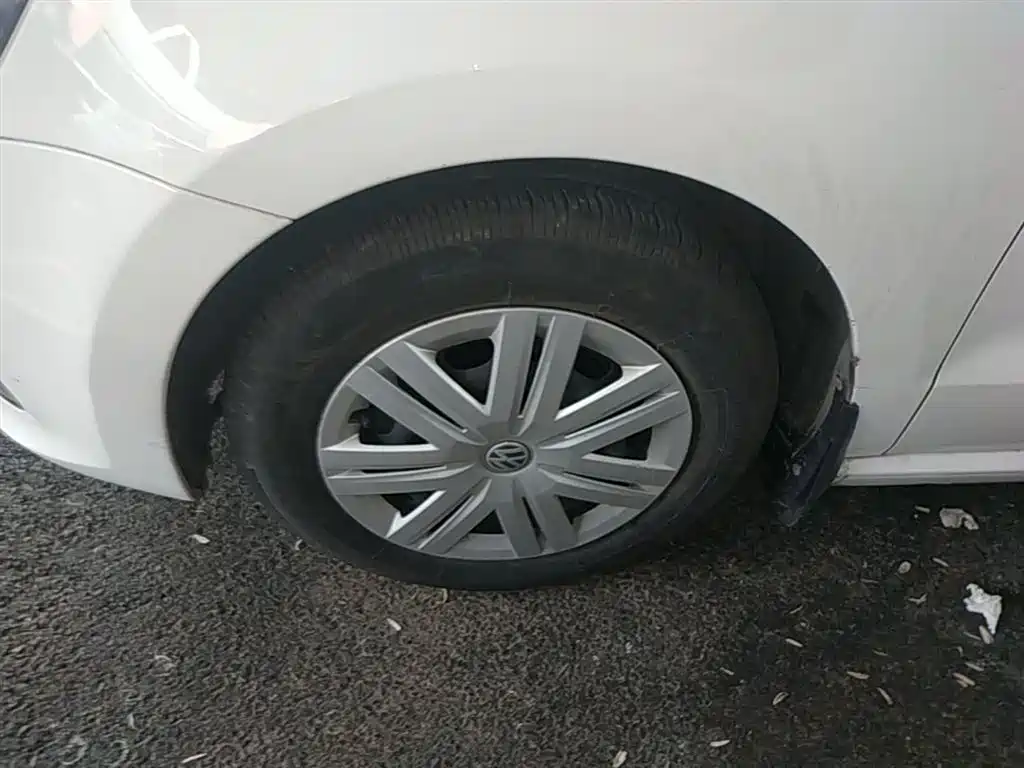 Volkswagen Polo 2018 1.5L Auto Safe Drive фото 23