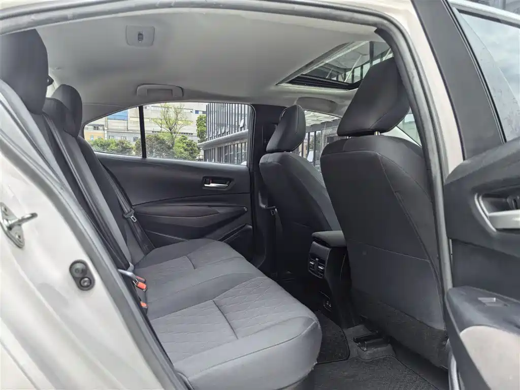 Toyota Corolla 2023 1.8L Smart Hybrid Dual Engine Elite Edition фото 21