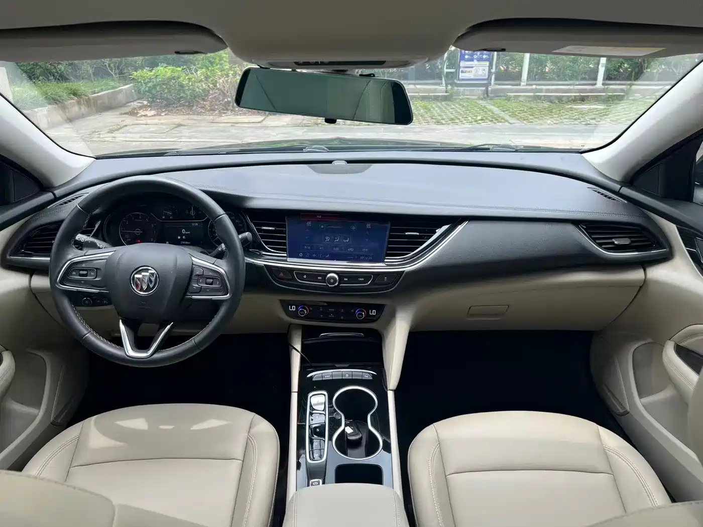 BUICK REGAL