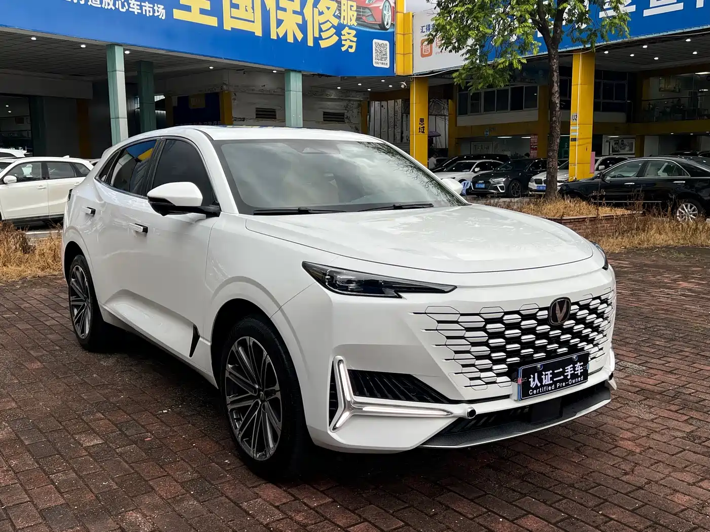 Changan UNI-K 2024 2024 2.0T FWD Global Edition