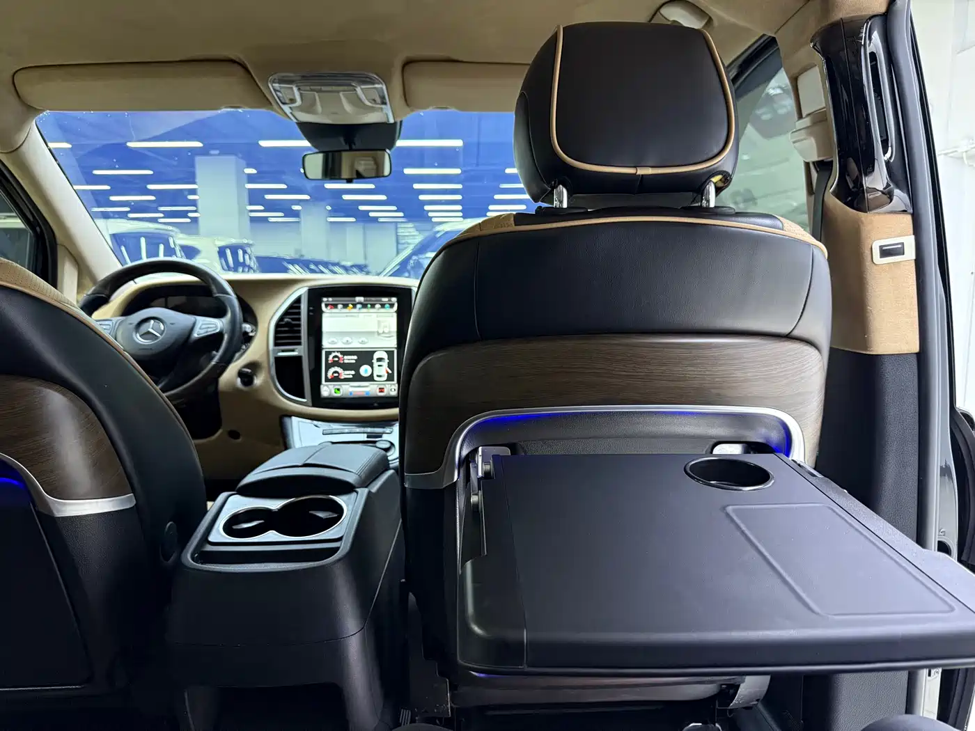 Mercedes-Benz Vito 2016 2.0T Elite Edition фото 16