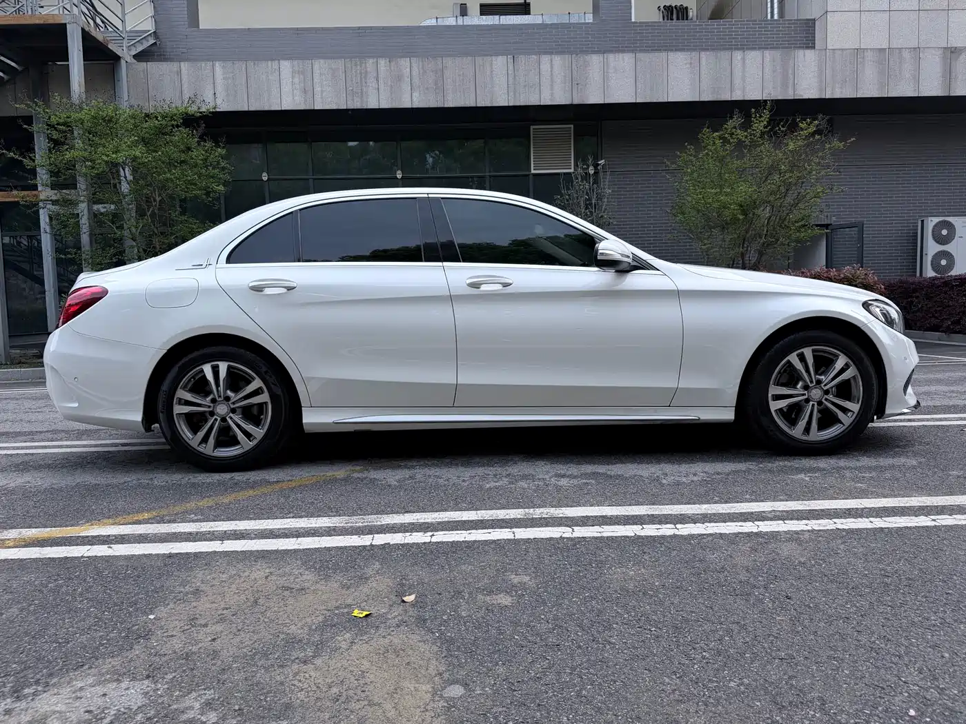 Mercedes-Benz C-Class 2017 C 200 L Sport фото 6