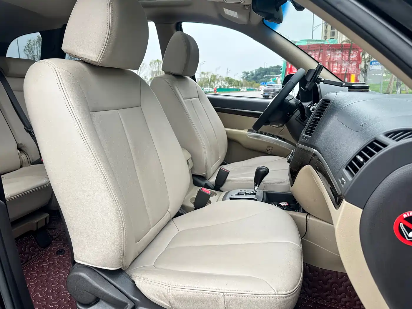 Hyundai Santa Fe Classic 2010 2.4 Comfort Edition 7-Seater 4WD фото 23